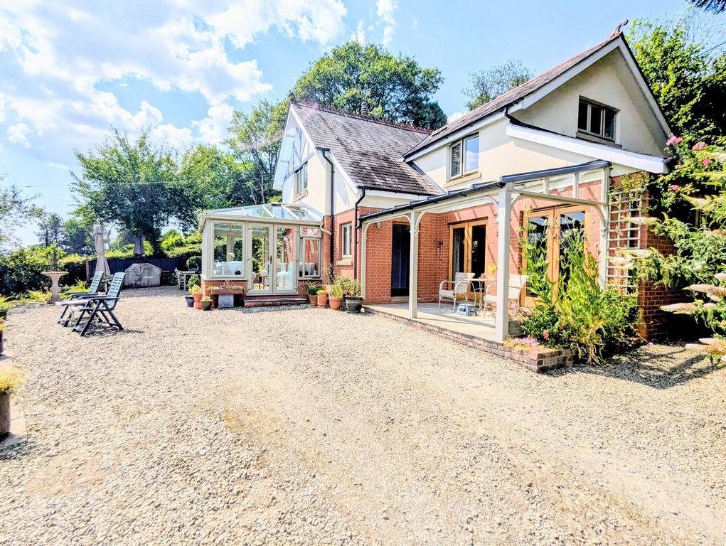 Property photo 2 of 37 Not Specified