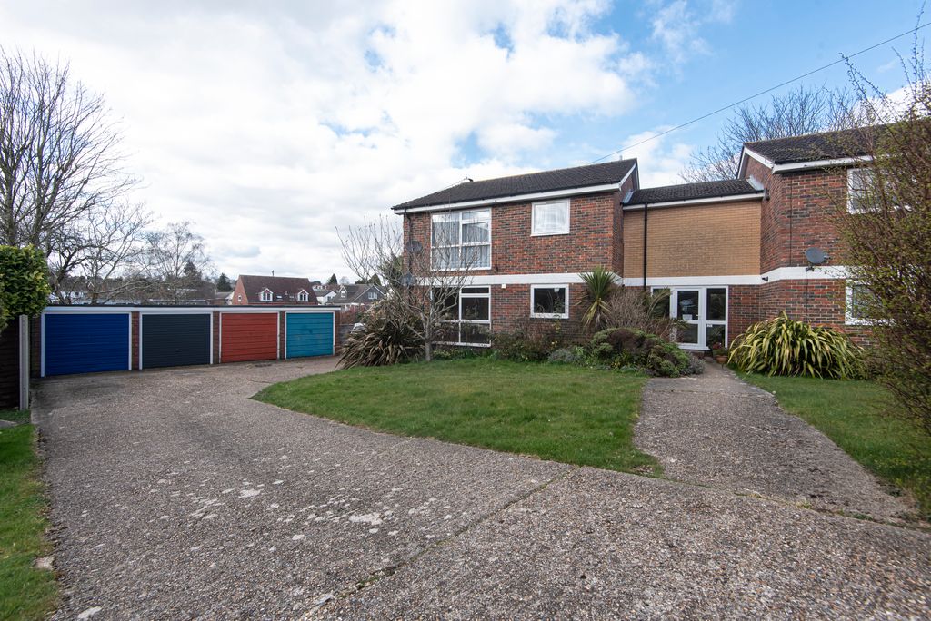 Property photo 1 of 15