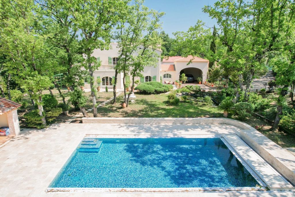 Property photo 1 of 29