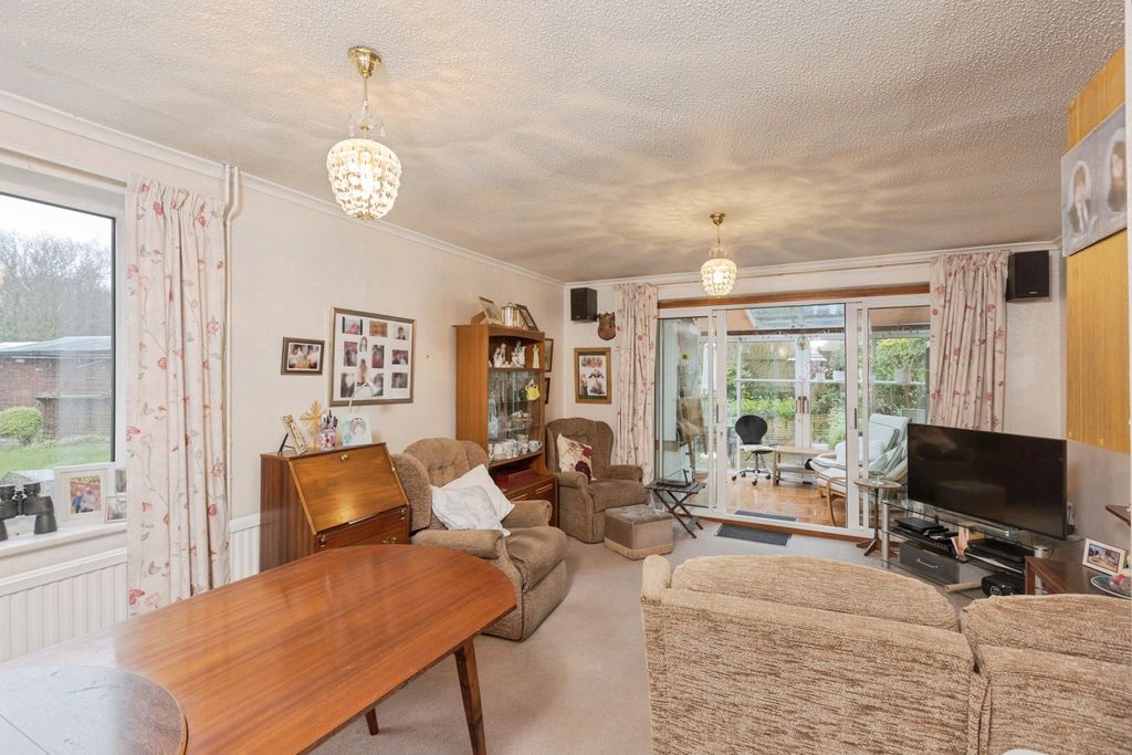 Property photo 2 of 12 Pbox-Img.Jpg