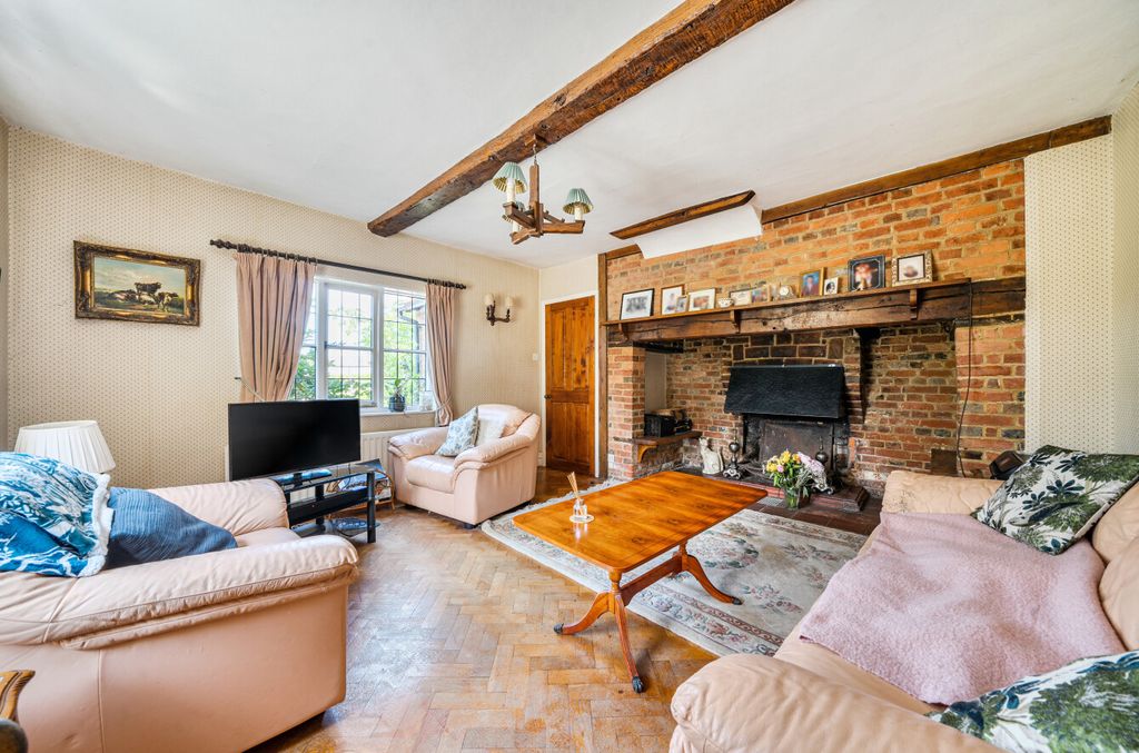 Property photo 3 of 27 1314897-8-685Ae42...
