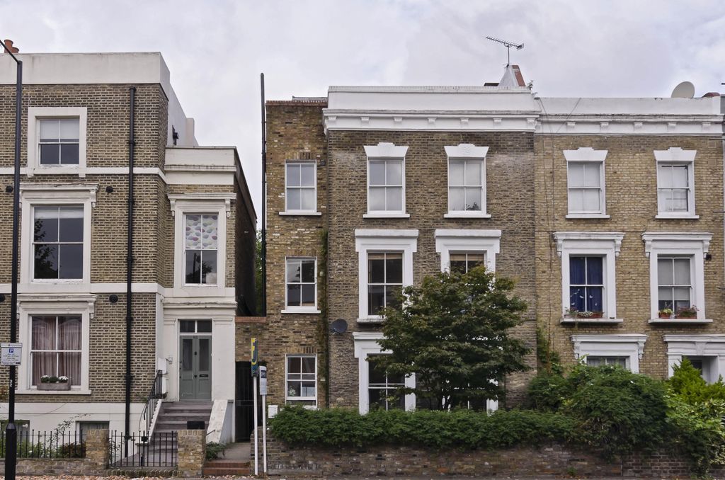 Property photo 1 of 10 Southgate Road