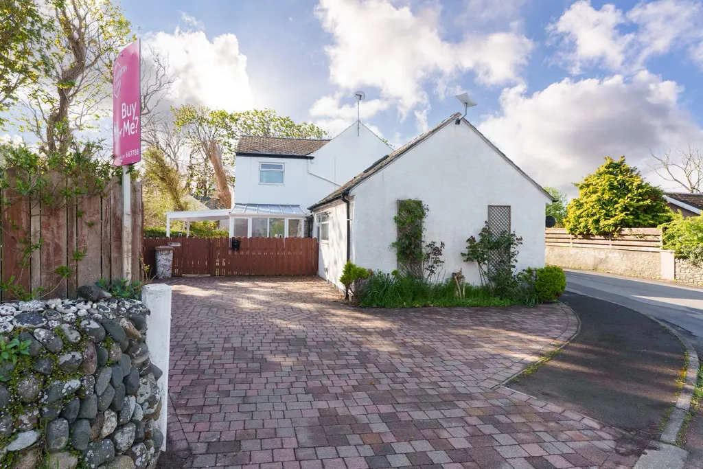 Property photo 3 of 26