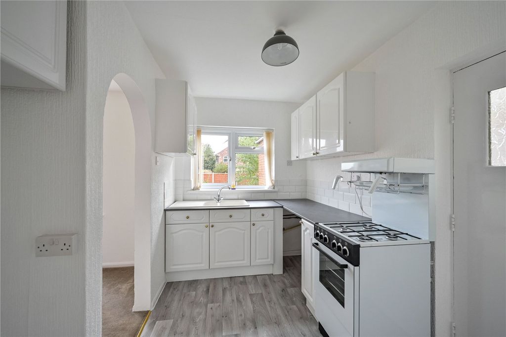 Property photo 2 of 25 Picture No. 24