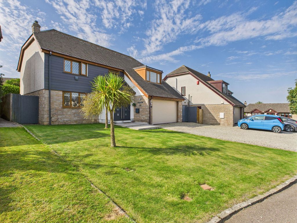Property photo 1 of 37