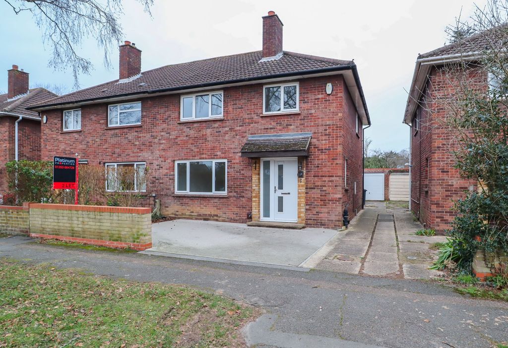 Property photo 1 of 26