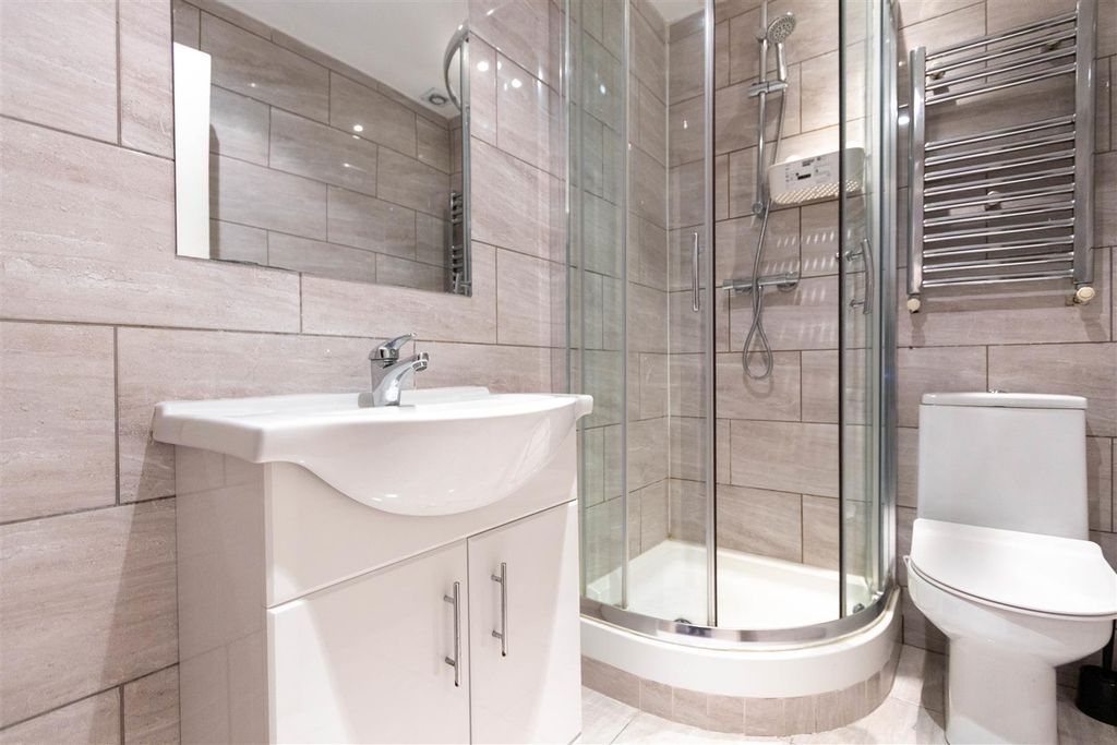 Property photo 3 of 6 Bathroom-2.Jpg