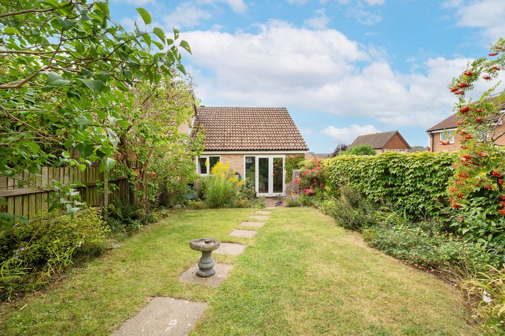 Property photo 2 of 16