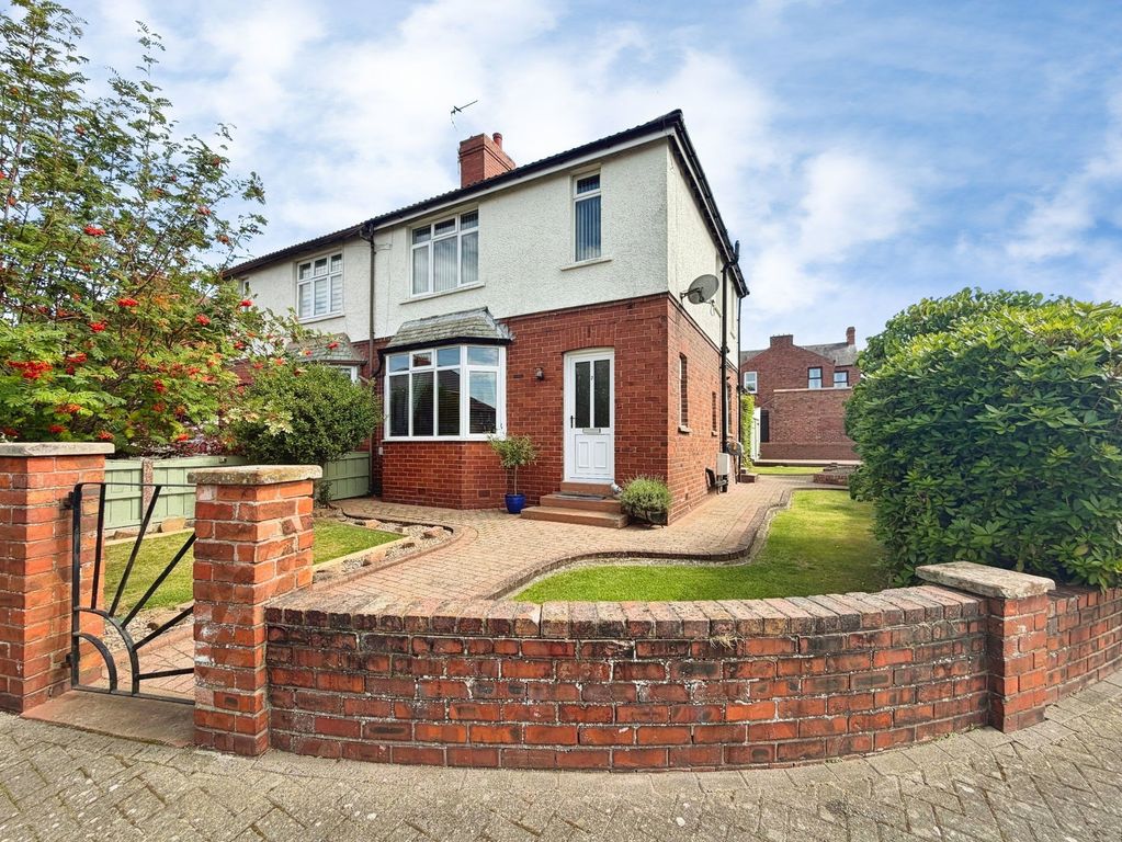 Property photo 1 of 41