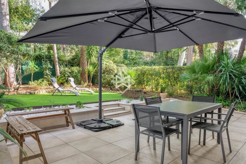 Property photo 2 of 13 7 AV Montrose Cannes Immo Luxury Cannes Rental