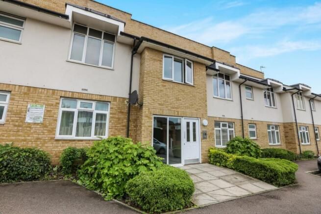 Property photo 1 of 8