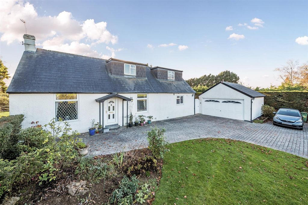 Property photo 1 of 27 Front