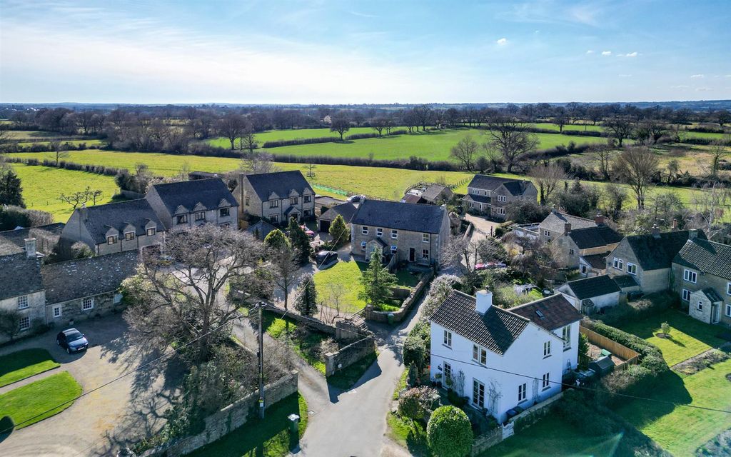 Property photo 2 of 32 Dji_0872.Jpg