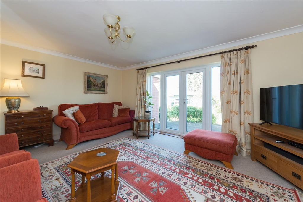 Property photo 3 of 30