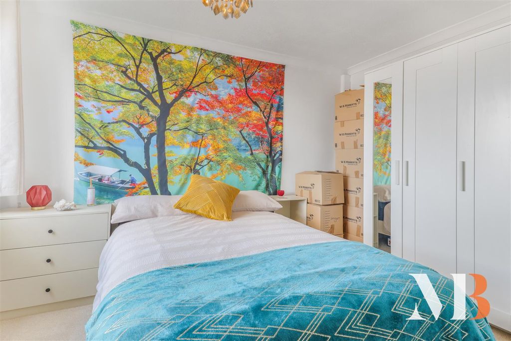 Property photo 2 of 27 Magpie-5.Jpg