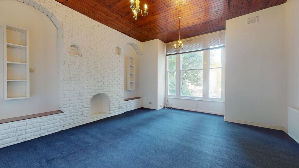 Property photo 2 of 20 Flat A, 215 Amhurst Road, Hackney, London, E8 2Bs