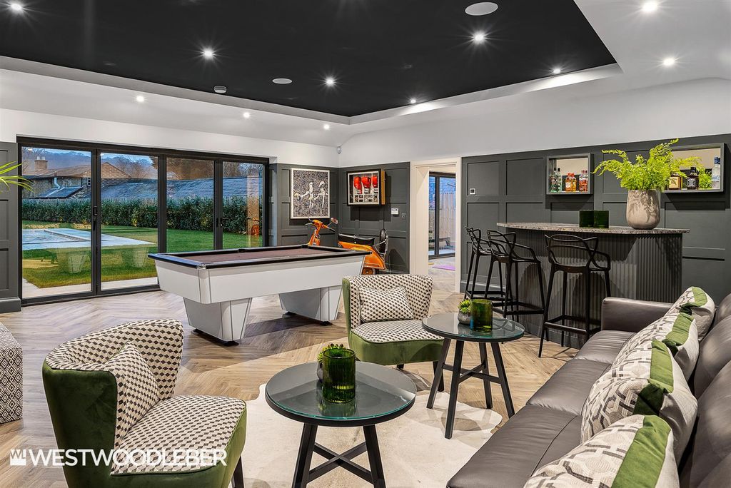 Property photo 2 of 56 Internal-42.Jpg