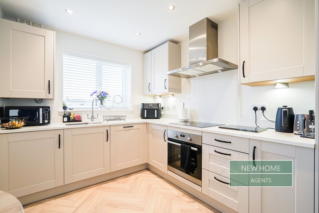 Property photo 2 of 23 Photo 8