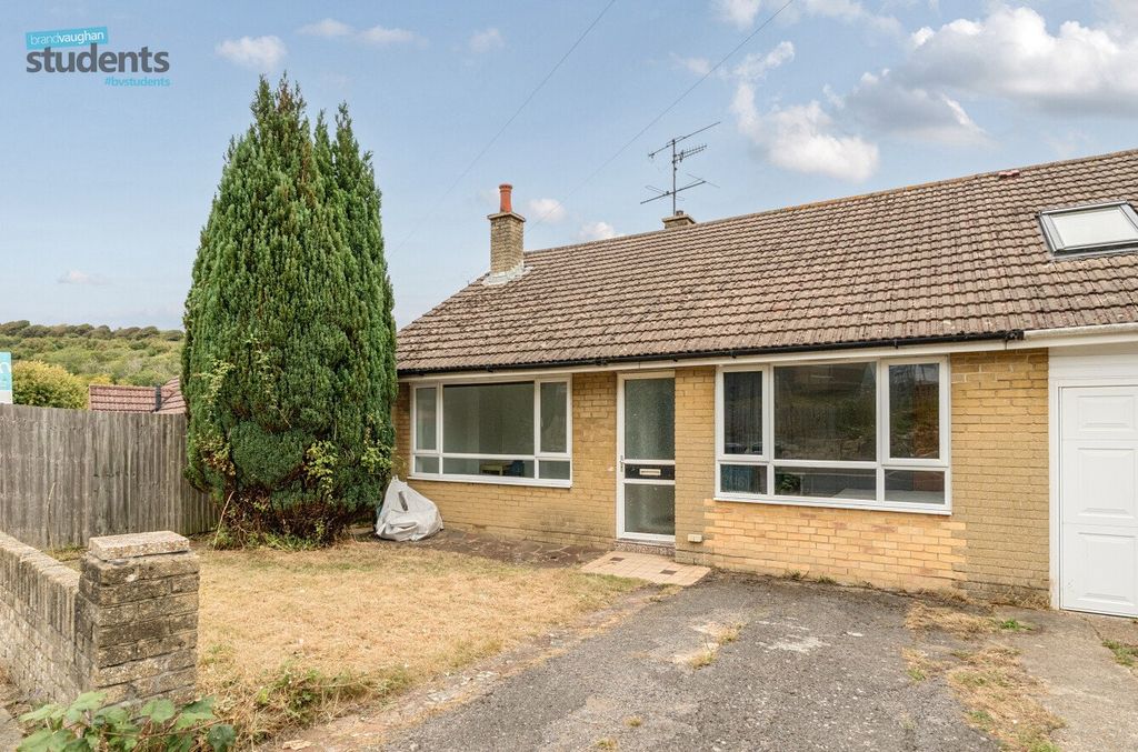 Property photo 1 of 17 Picture No. 05