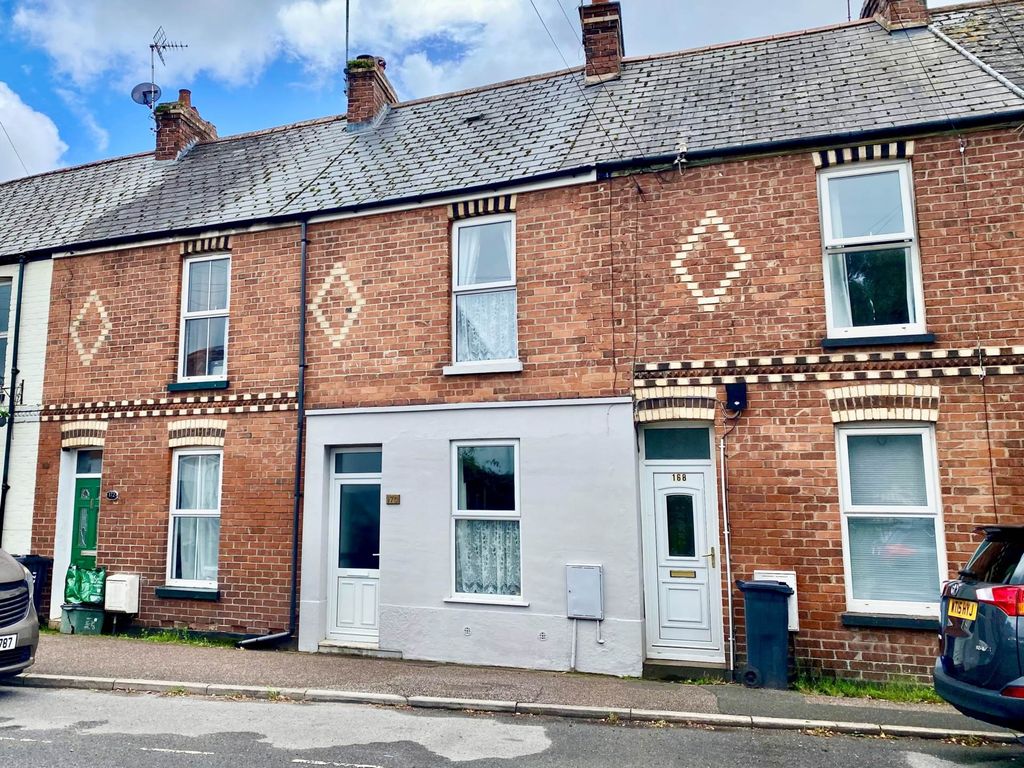 Property photo 2 of 12