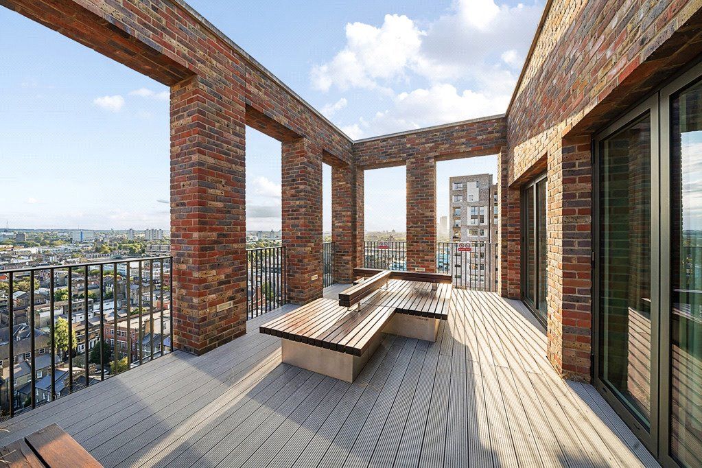 Property photo 2 of 20 Picture No. 24