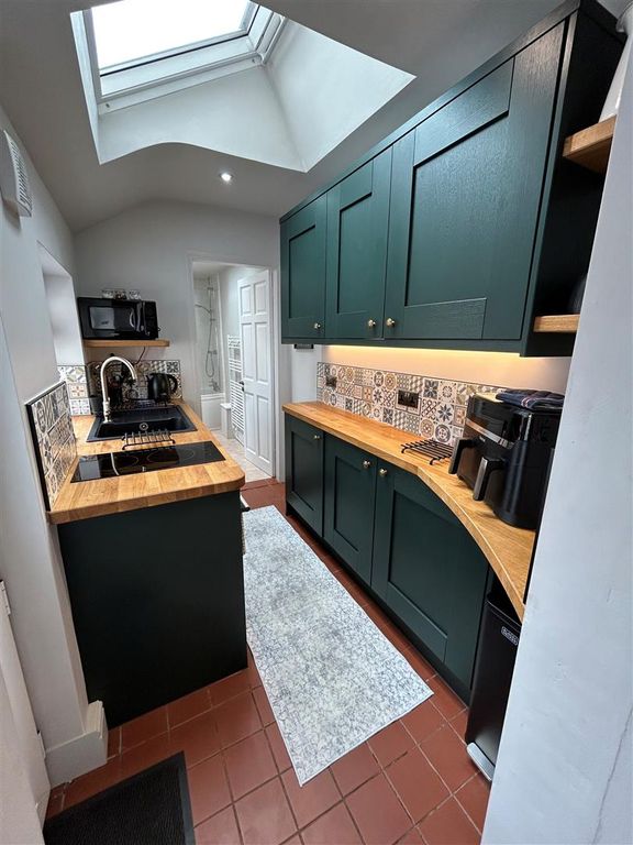 Property photo 1 of 1 Kitchen.Jpg