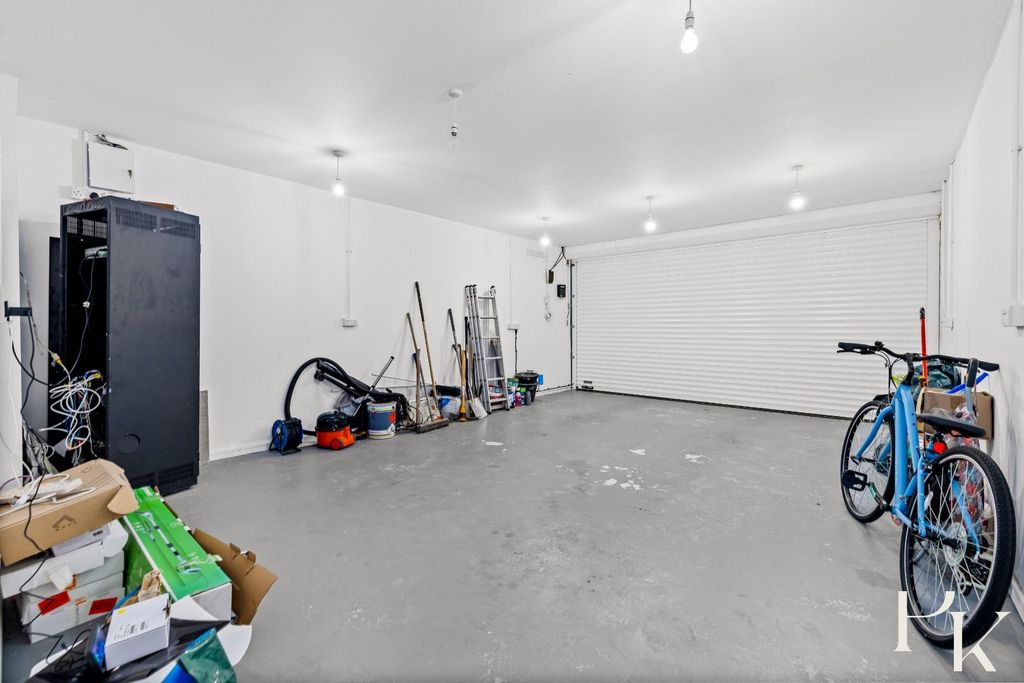 Additional image 40 of 5 bed detached house for saleRoedean Crescent, Brighton BN2