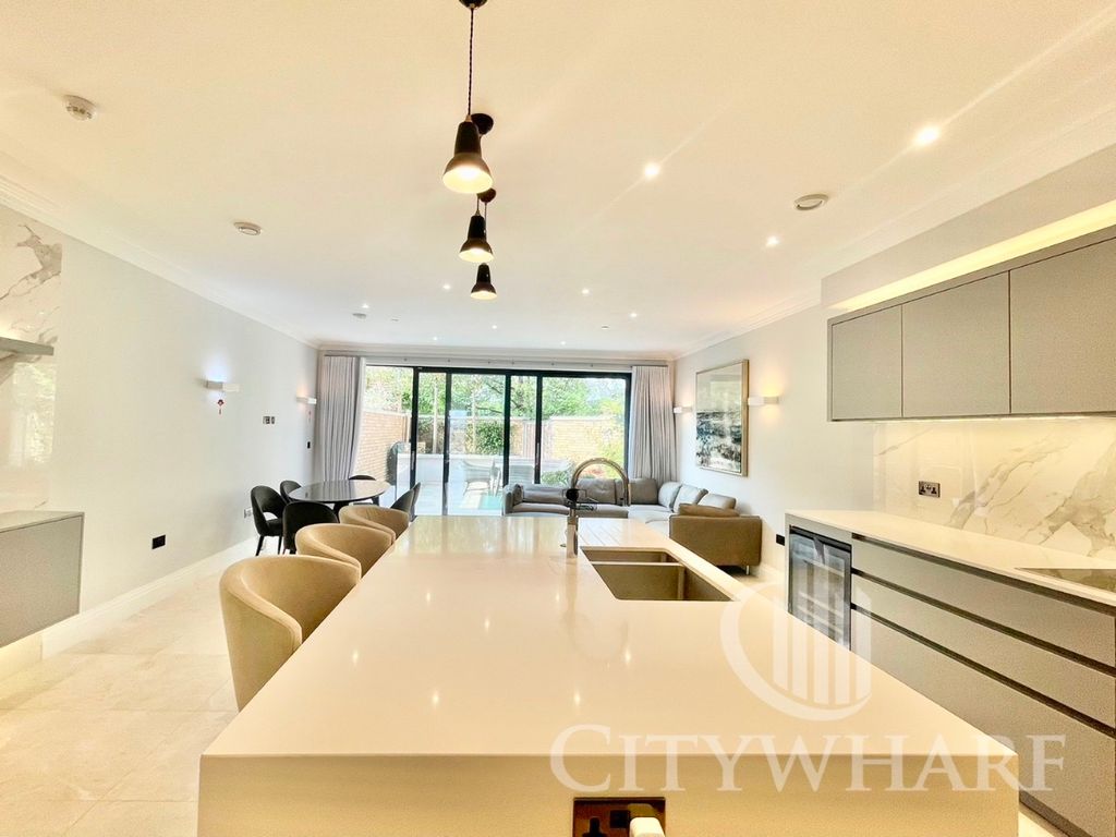 Property photo 2 of 38