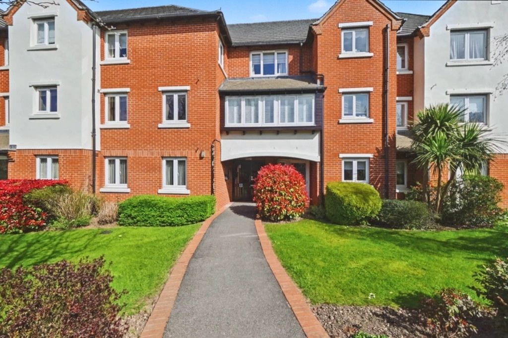 Property photo 2 of 15