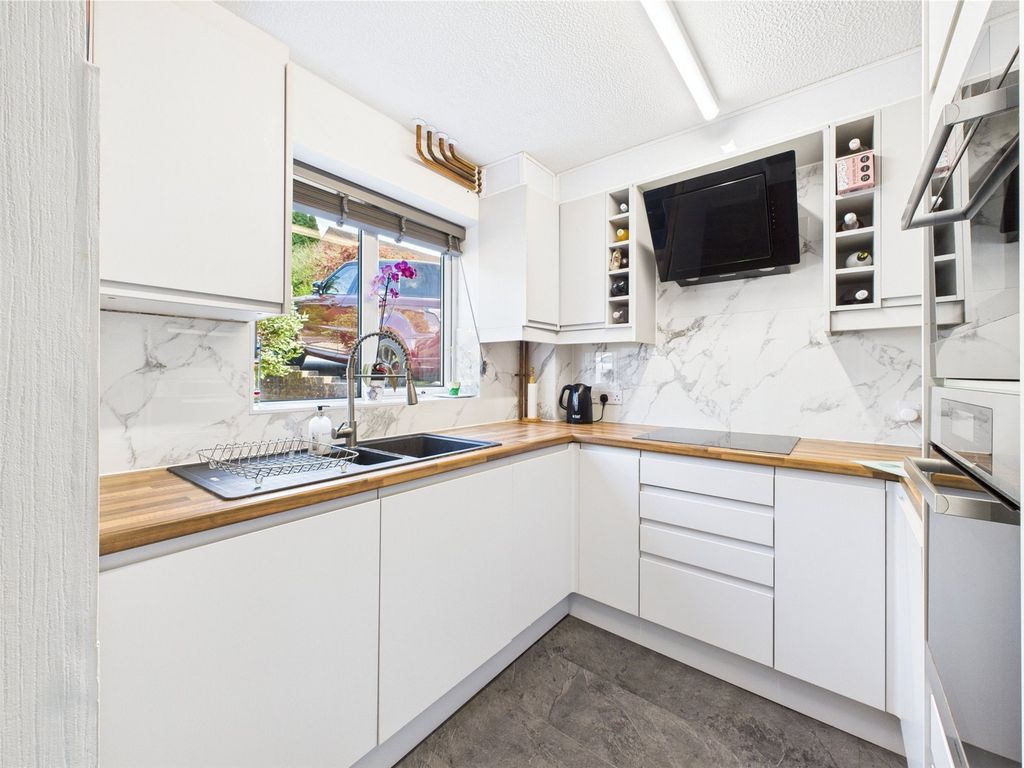 Property photo 2 of 13 Picture No. 04