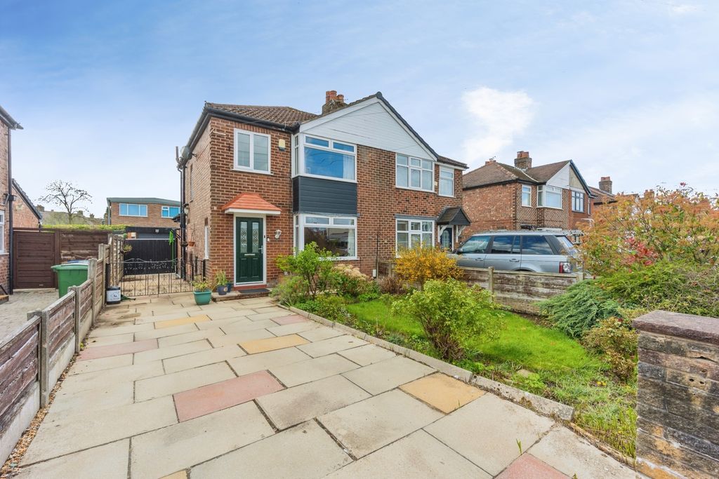 Property photo 1 of 22 Pbox-Img.Jpg