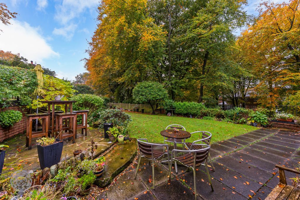 Property photo 3 of 35 Picture No. 27