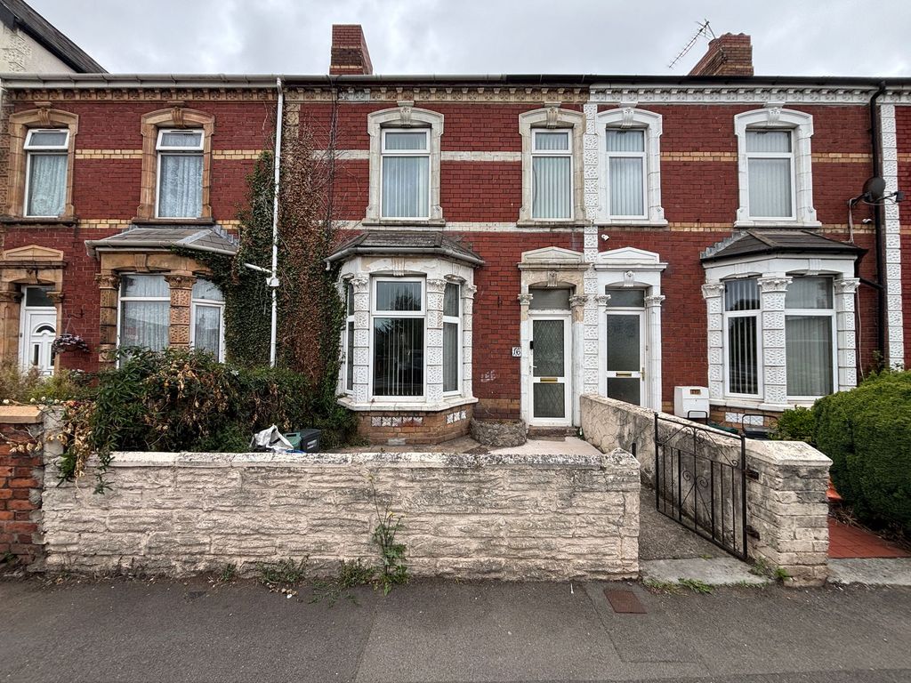 Property photo 1 of 22