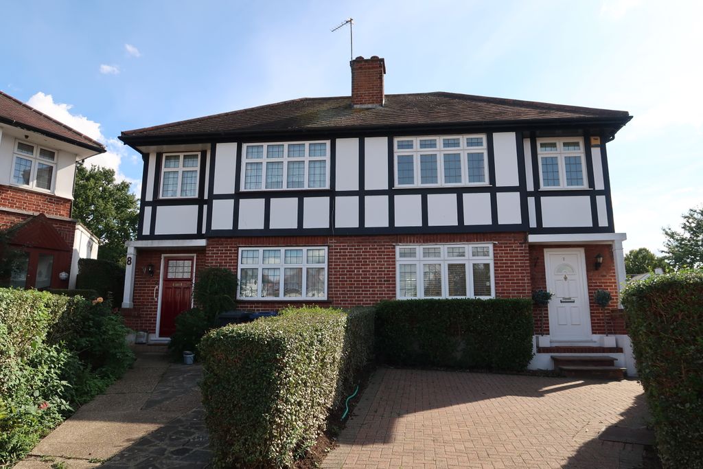 Property photo 1 of 13