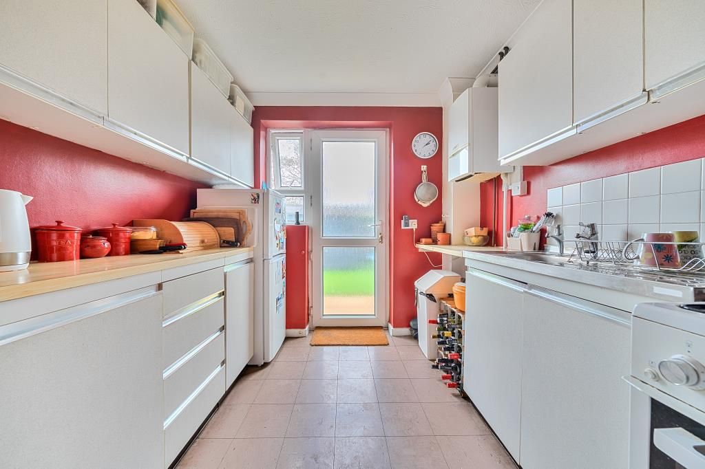 Property photo 2 of 22 Kitchen