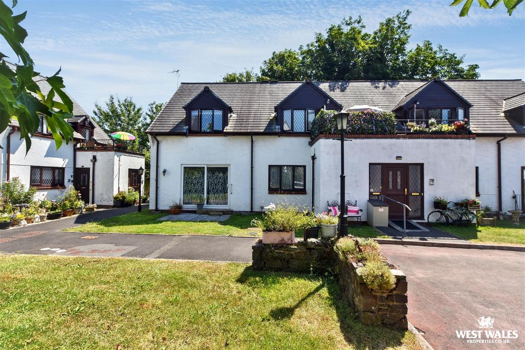 Property photo 1 of 14 12 (26).Jpg