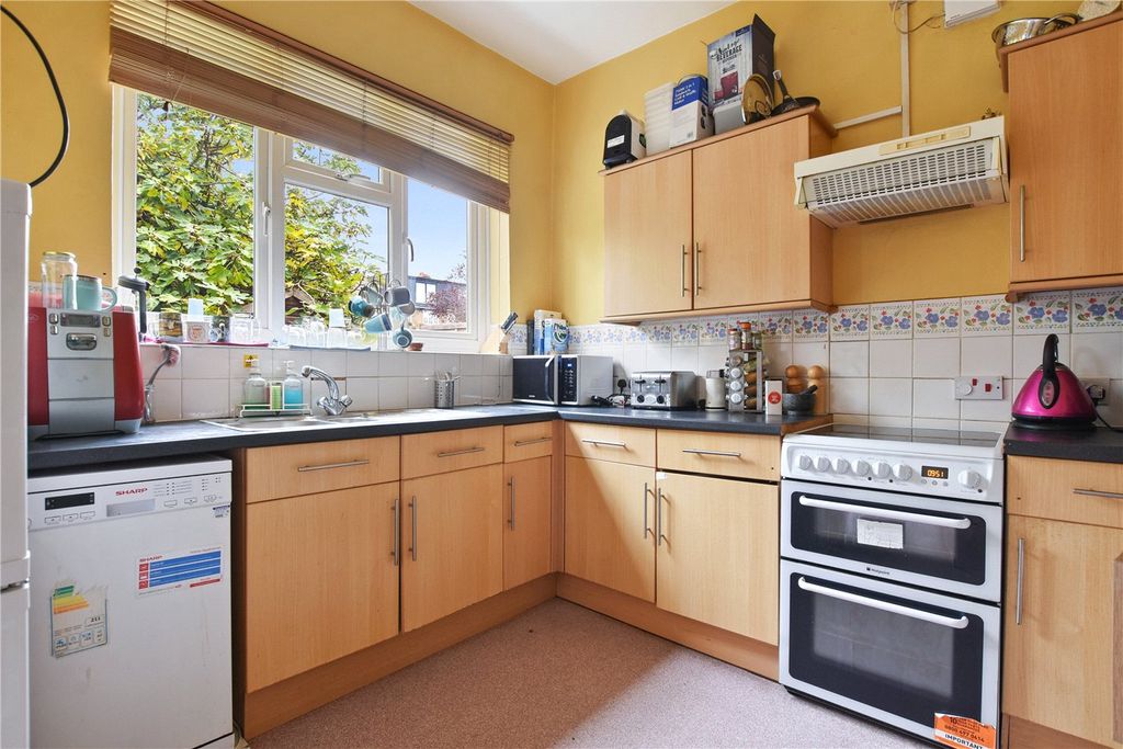 Property photo 2 of 11 Picture No. 04