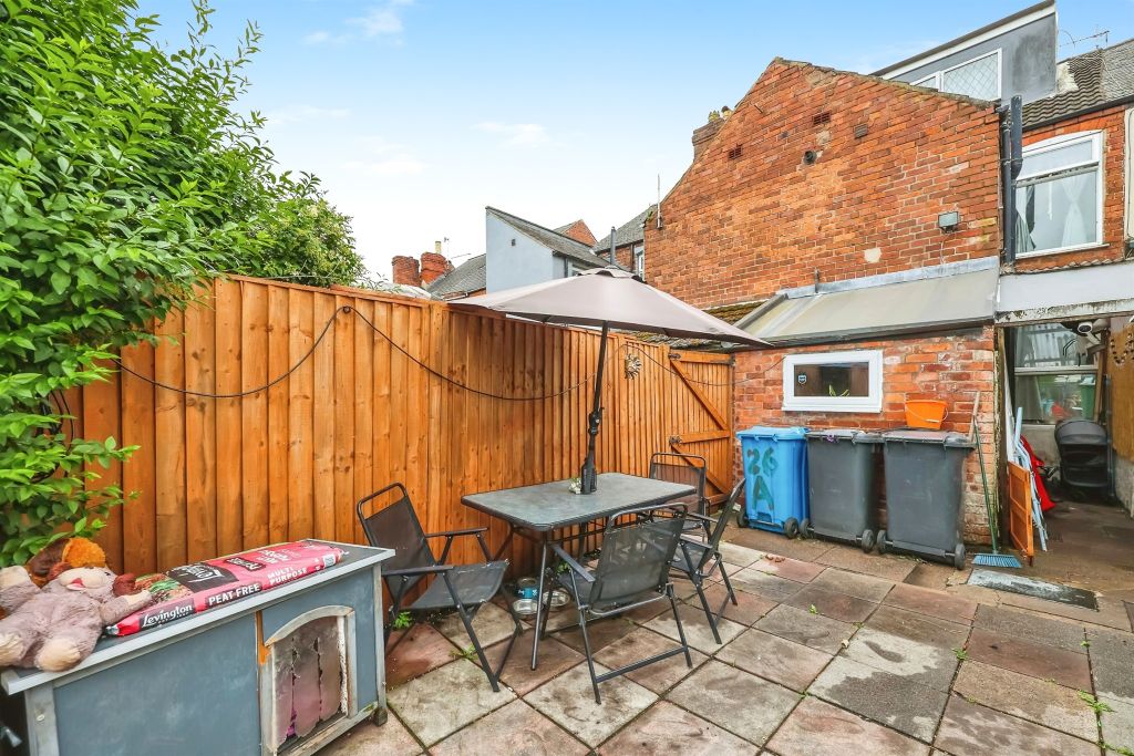 Property photo 3 of 15