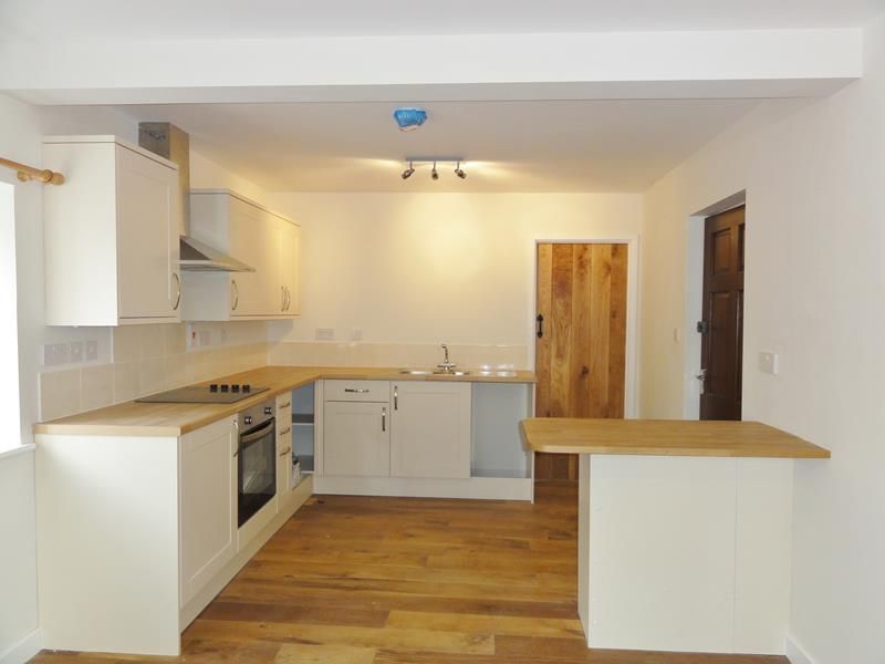 Property photo 2 of 4 Photo 4