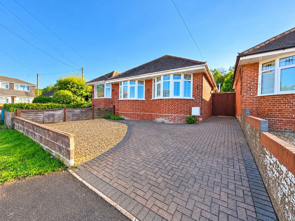 Property photo 1 of 7