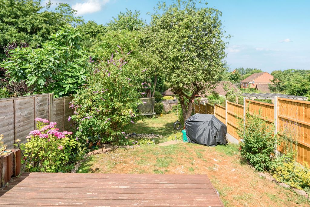Property photo 2 of 20