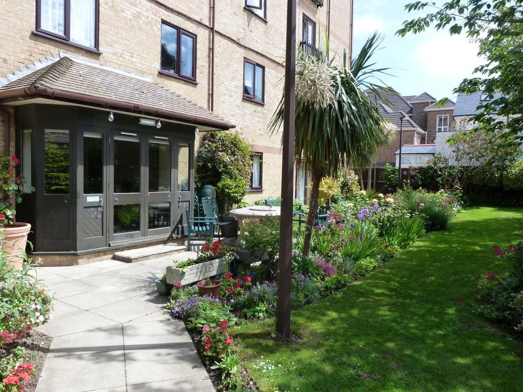 Property photo 3 of 4 Photograph 3