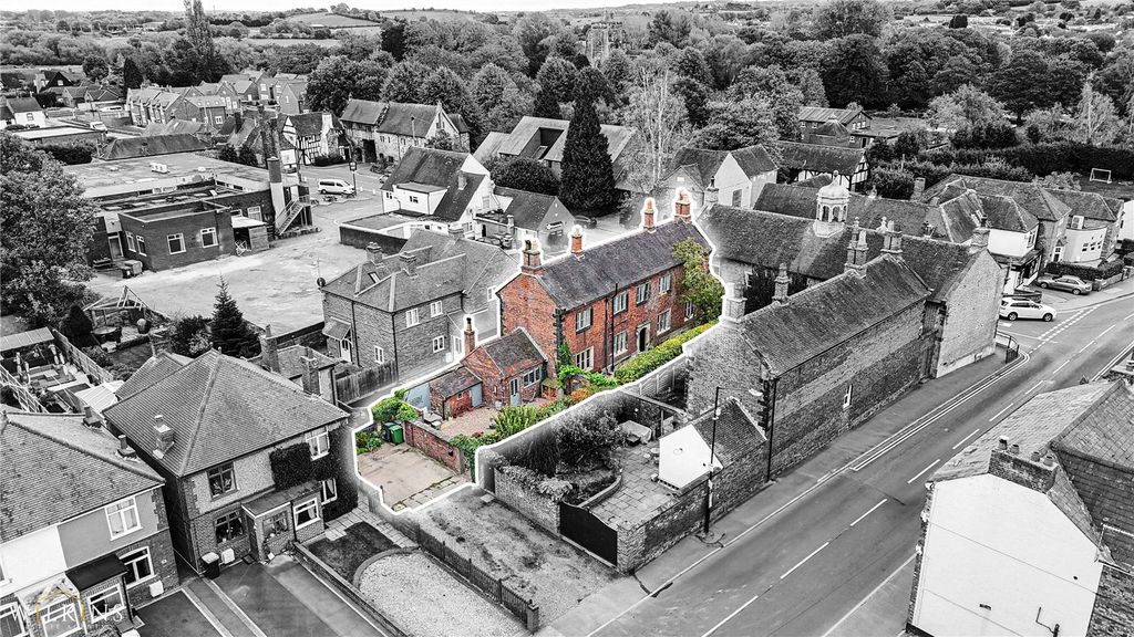 Property photo 2 of 46 Picture No. 05