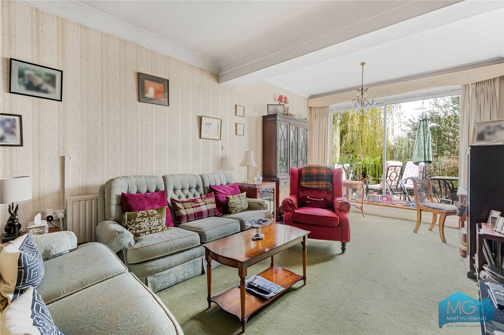 Property photo 2 of 26 Picture No. 37