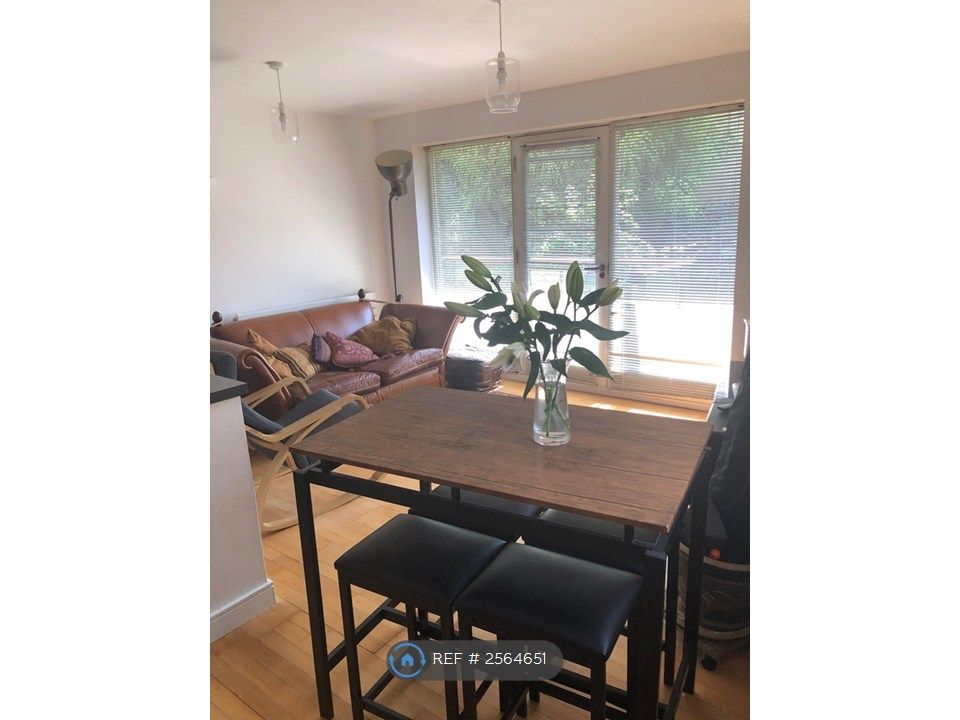 Property photo 1 of 17 Open Plan Living Room/Dining/Kitchen