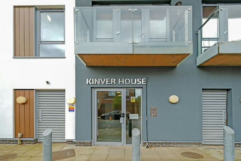 Property photo 2 of 14 Facade