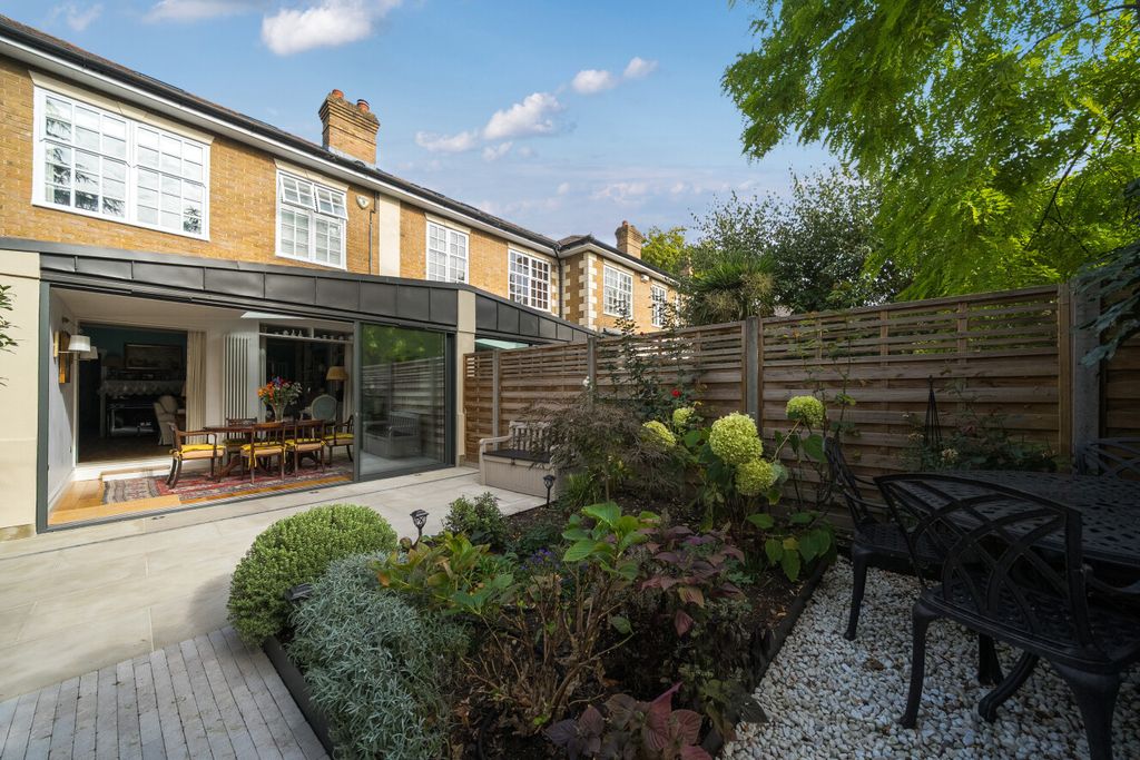 Property photo 2 of 18 22-6Ac4Dce3B9Bed-...