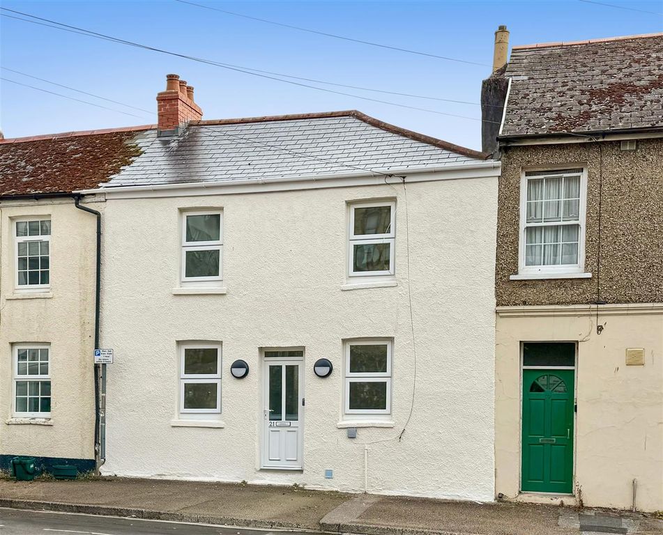 Property photo 1 of 9