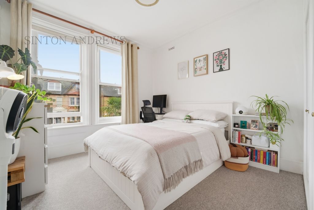 Property photo 2 of 9 Photo 6