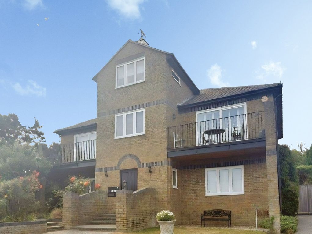 Property photo 1 of 25 Pbox-Img.Jpg